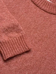 101 PALE CEDAR