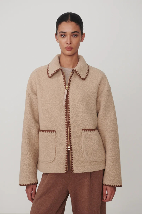 LIGHT TAUPE