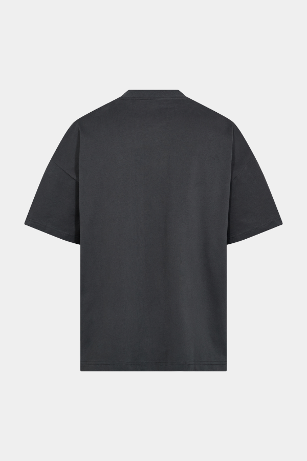 8-BLACK