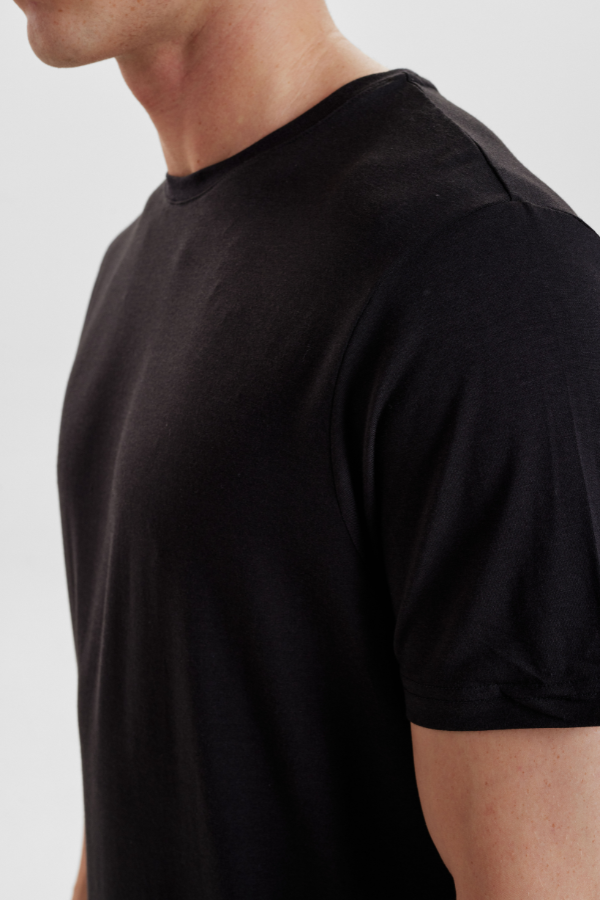 9-BLACK