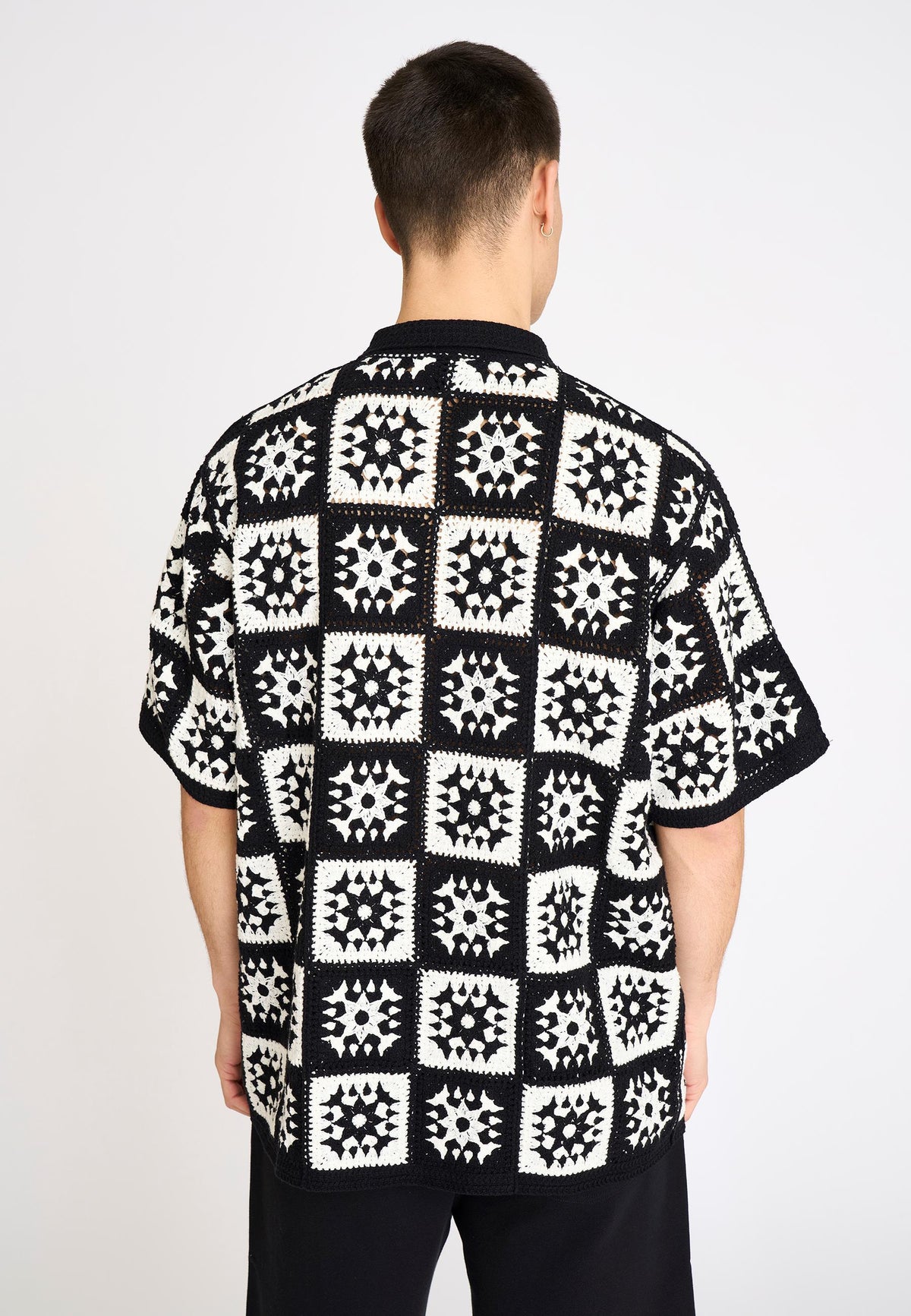 9001-BLACK