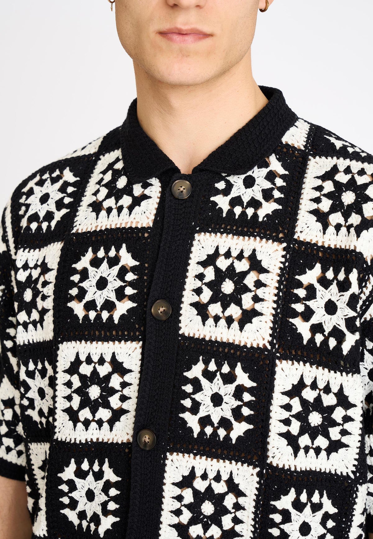 9001-BLACK
