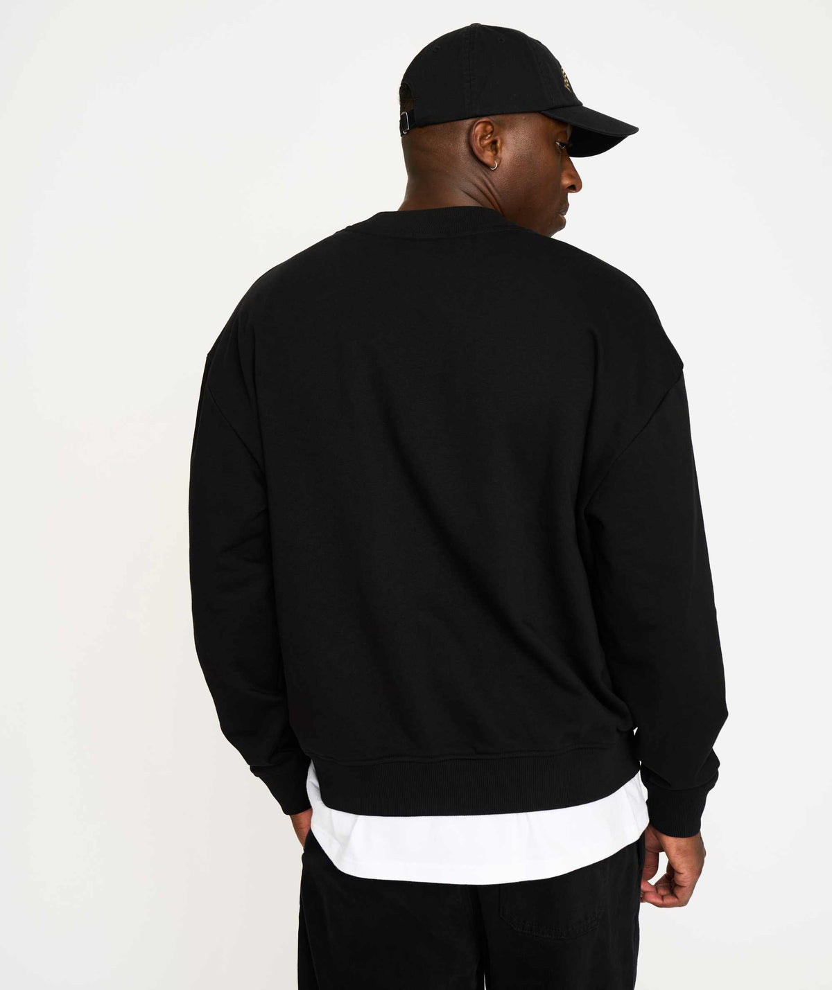 9-BLACK