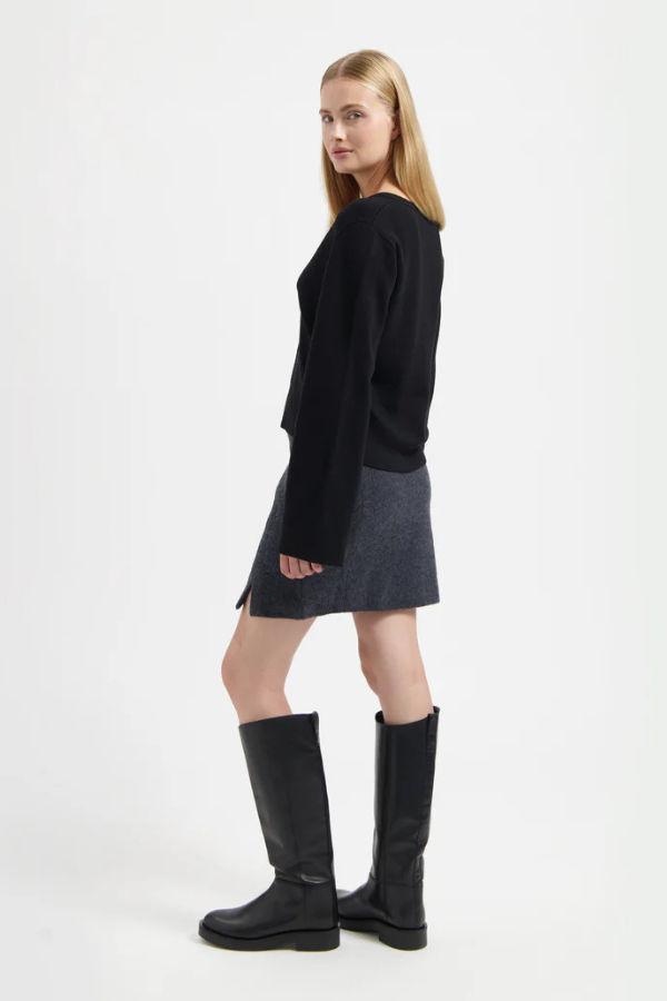 90000 BLACK