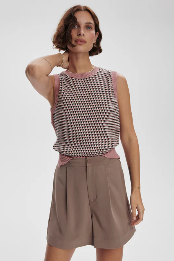 DEEP TAUPE