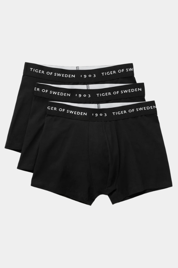 050 BLACK