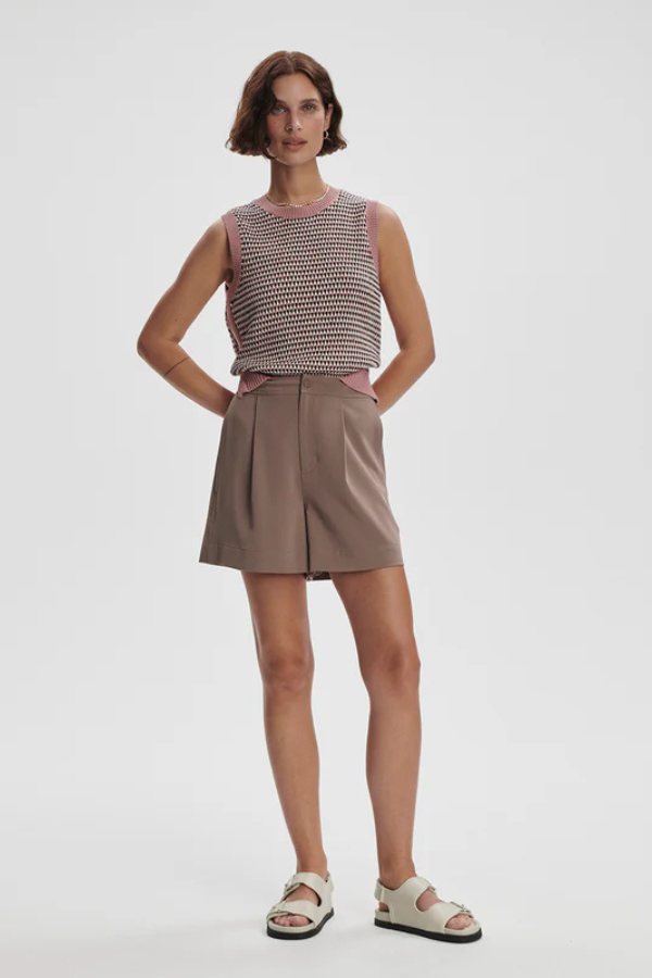DEEP TAUPE
