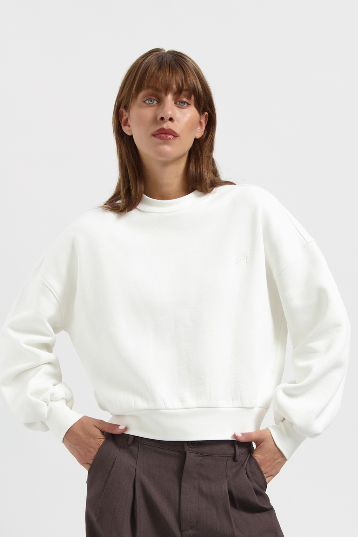 OFF-WHITE