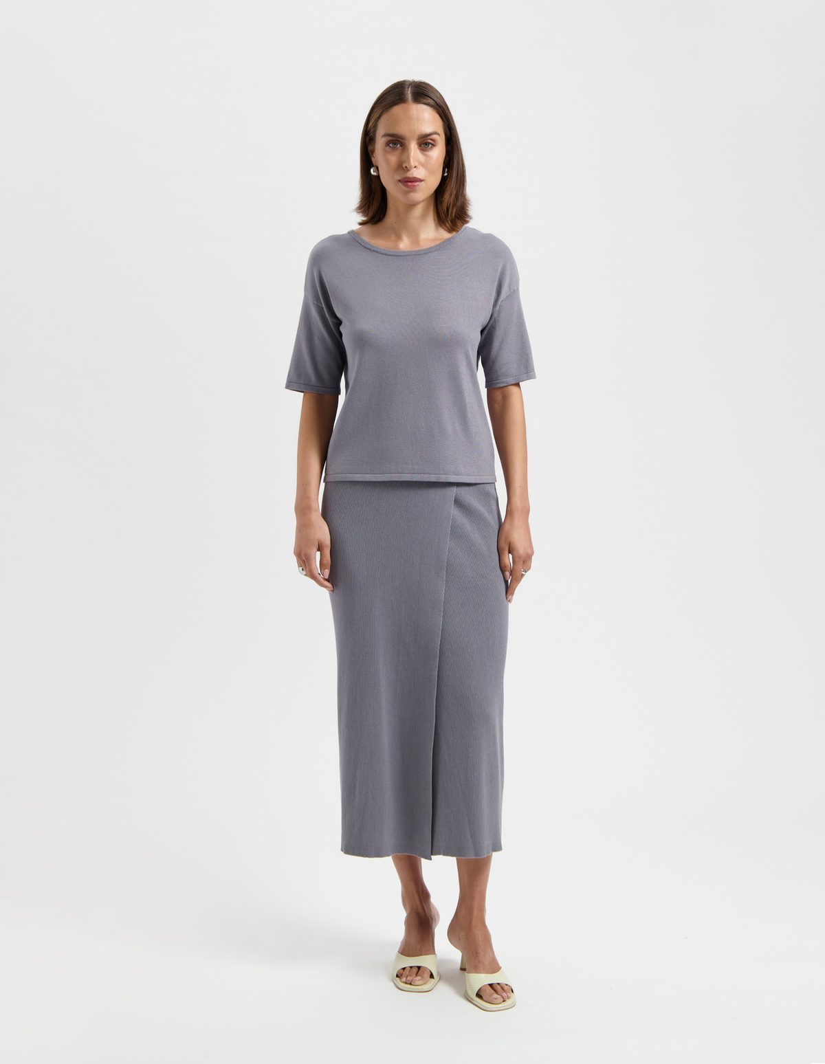 DEEP GREY