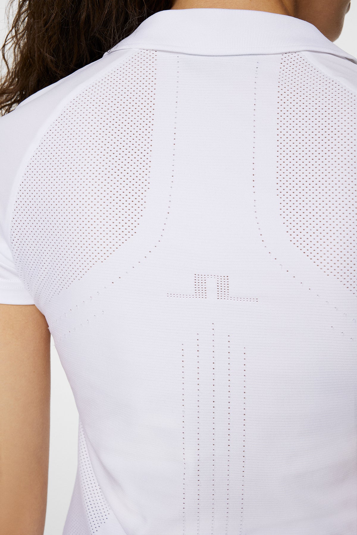 0000 WHITE