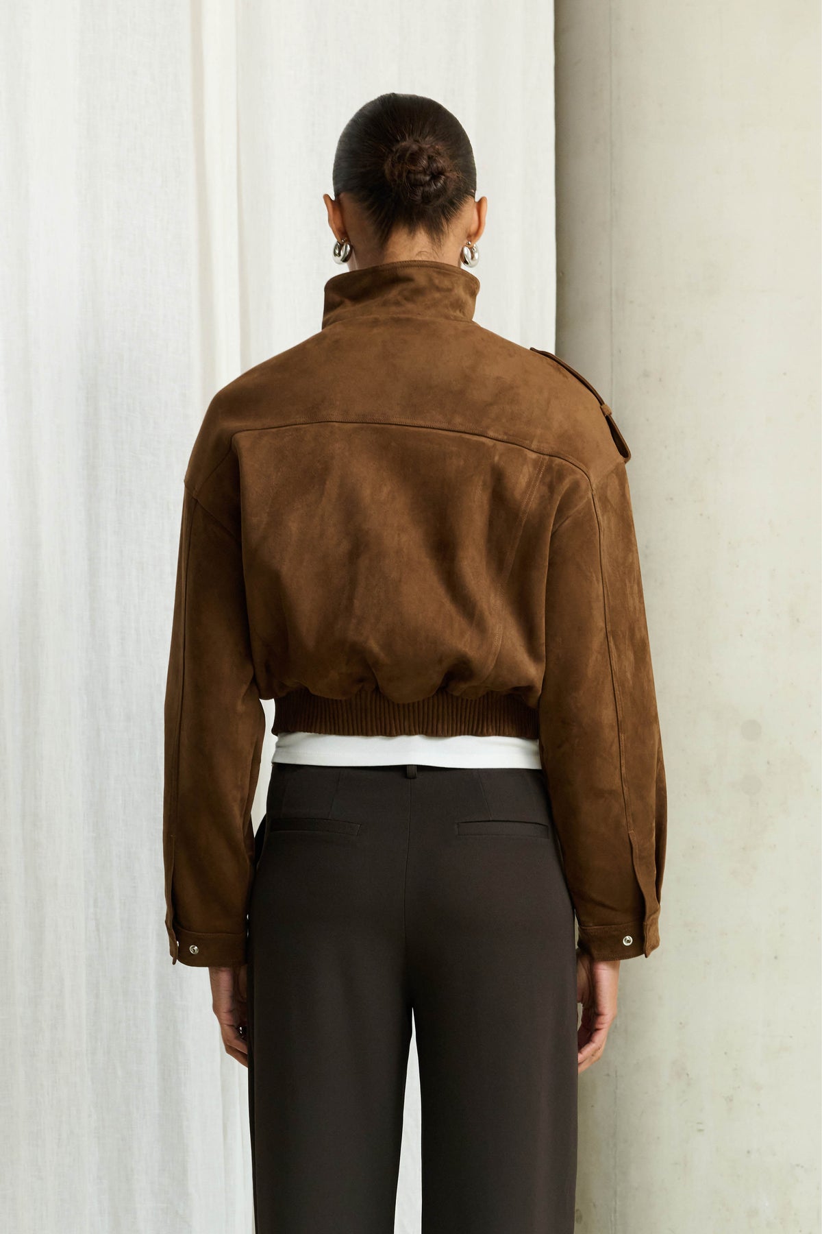 200 BROWN
