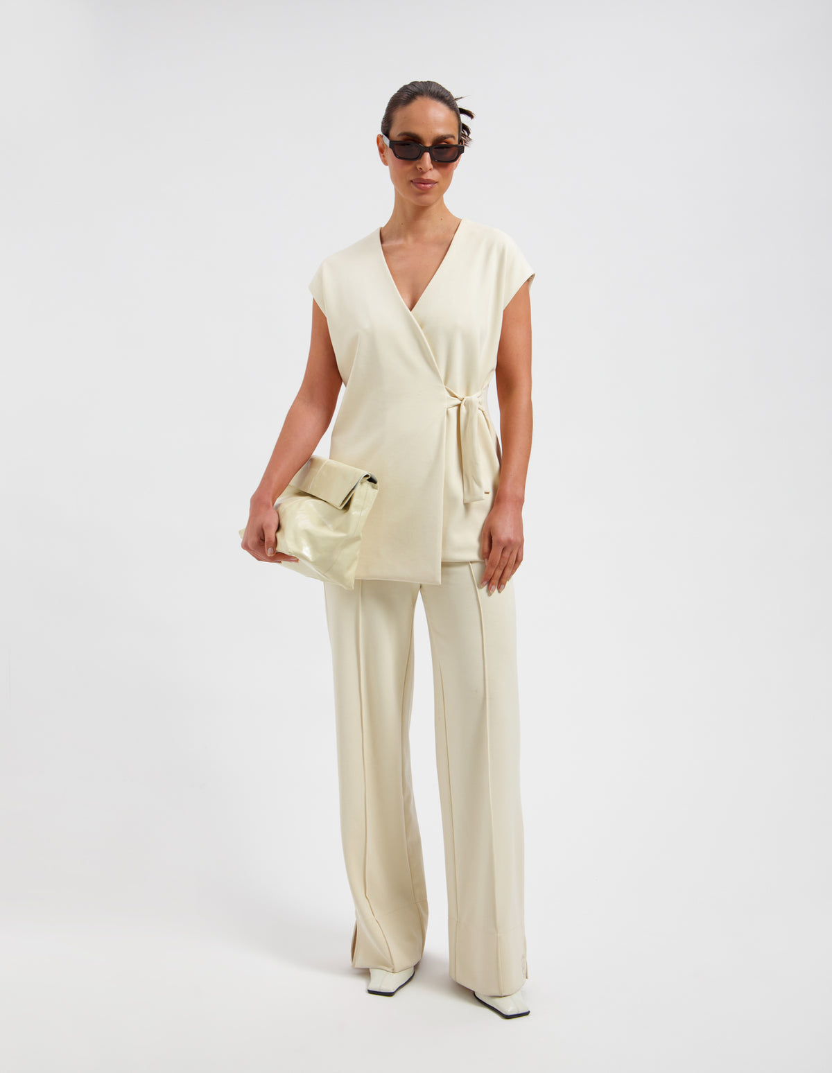 10002 IVORY