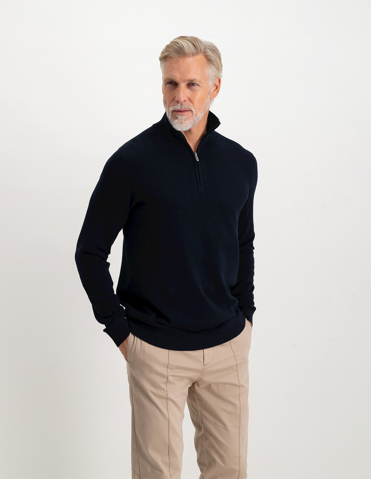 DARK NAVY