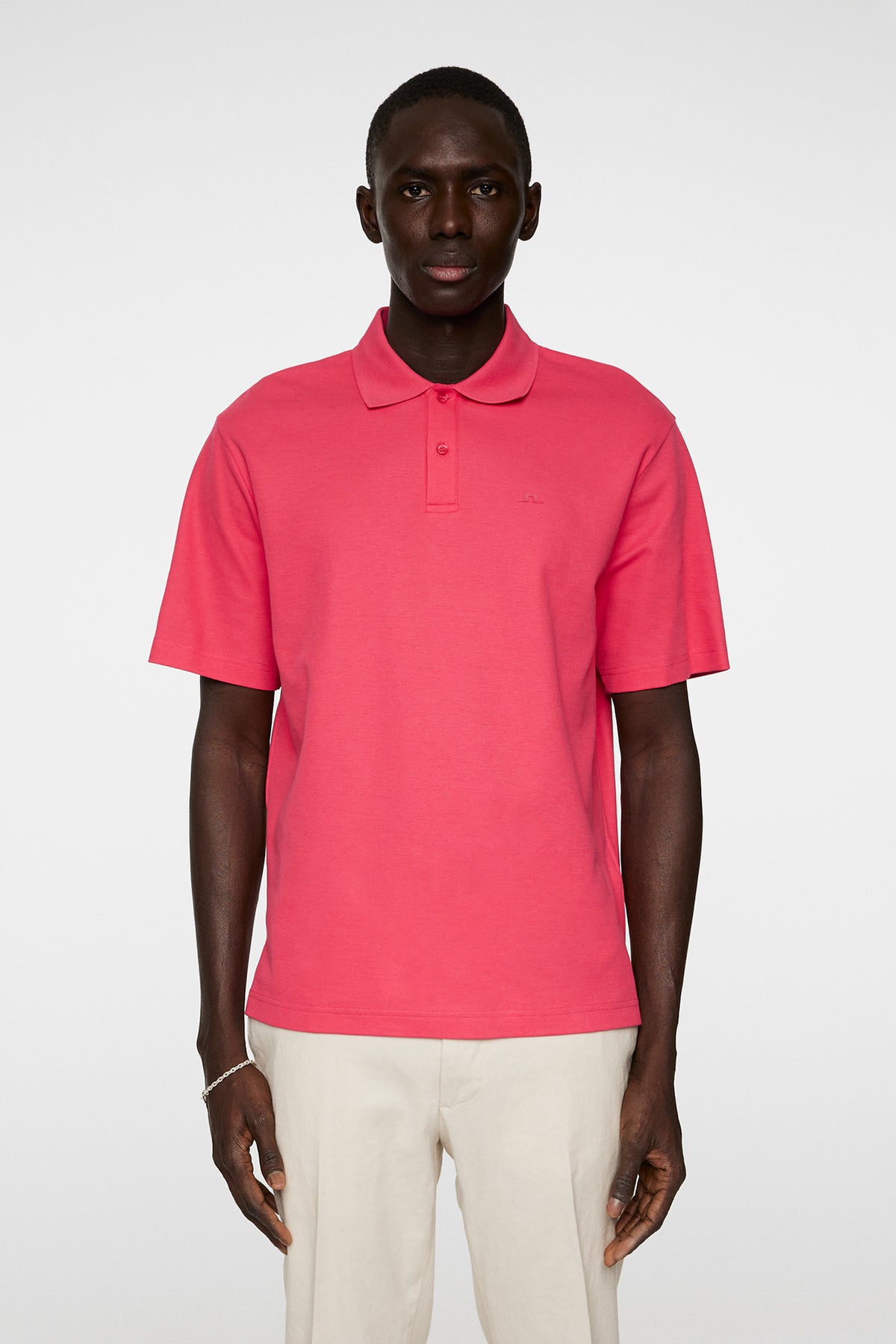 Q113 AZALEA