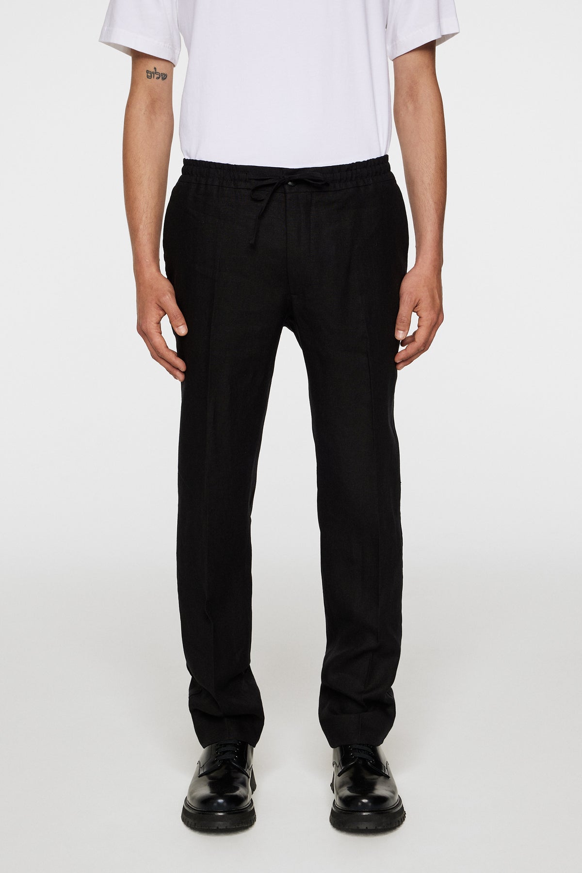 9999 BLACK
