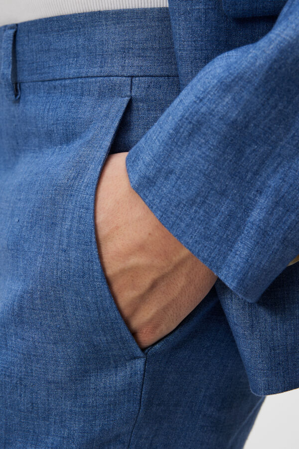 O158 CHAMBRAY BLUE