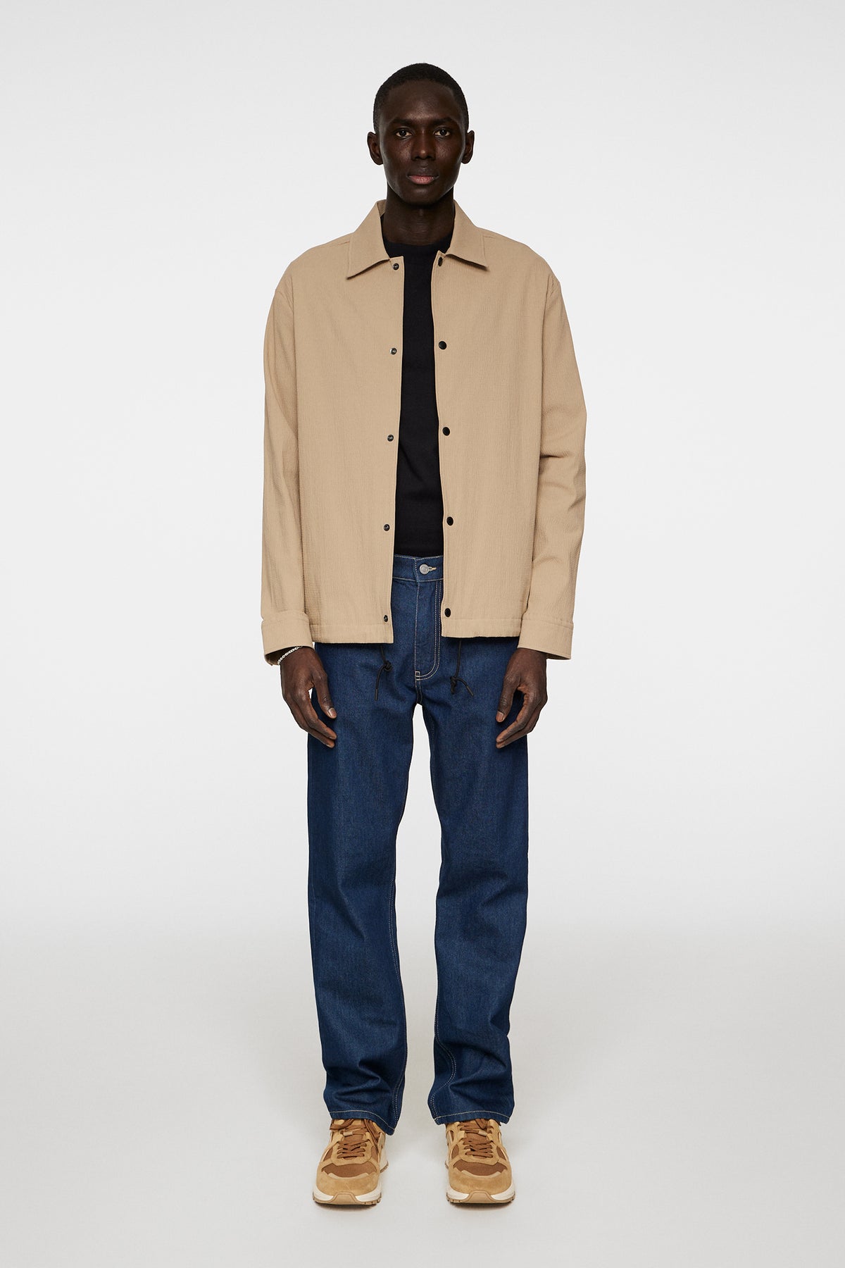 C106 BATIQUE KHAKI
