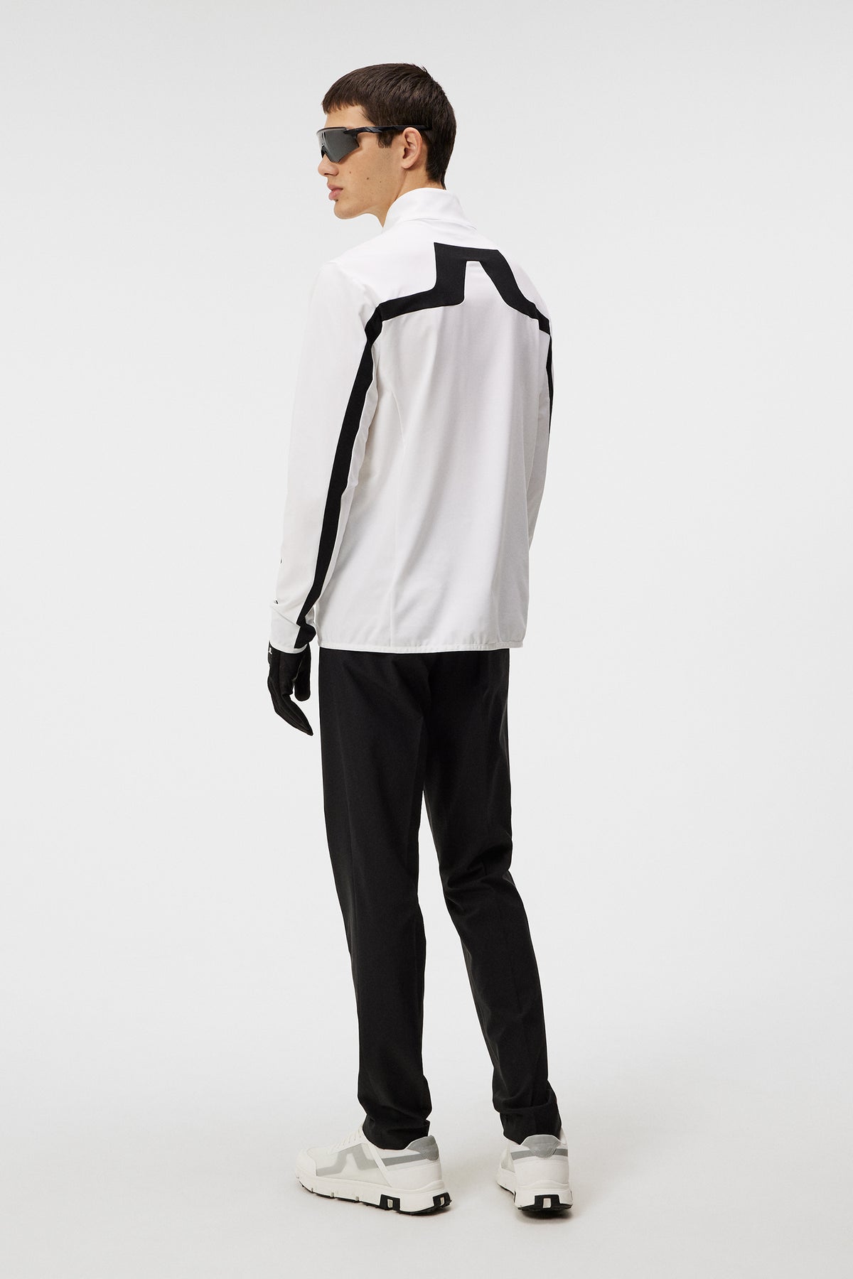 0000 WHITE