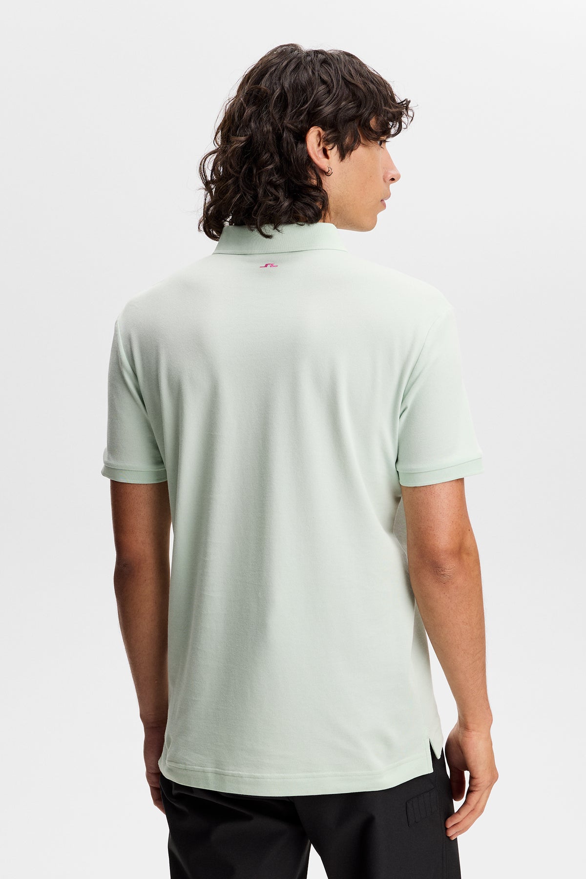 M043 SUBTLE GREEN