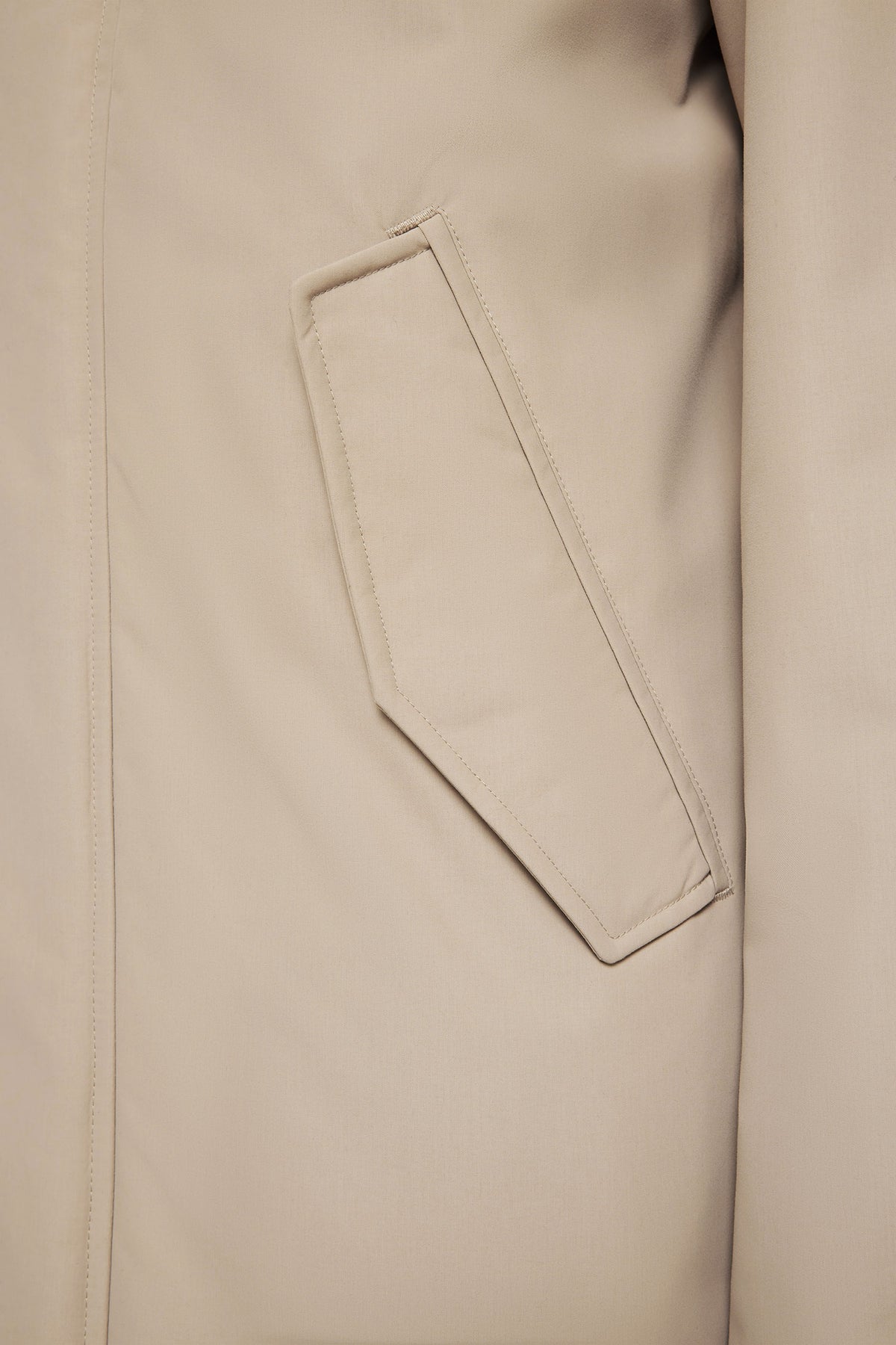 394 DUST KHAKI