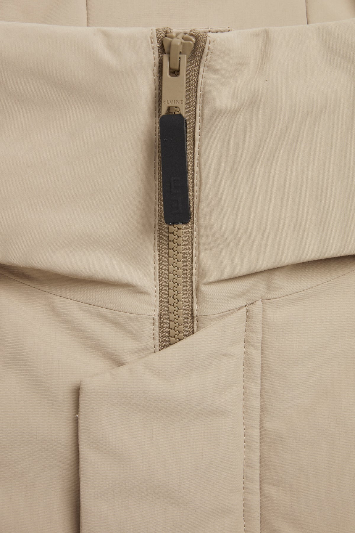 394 DUST KHAKI