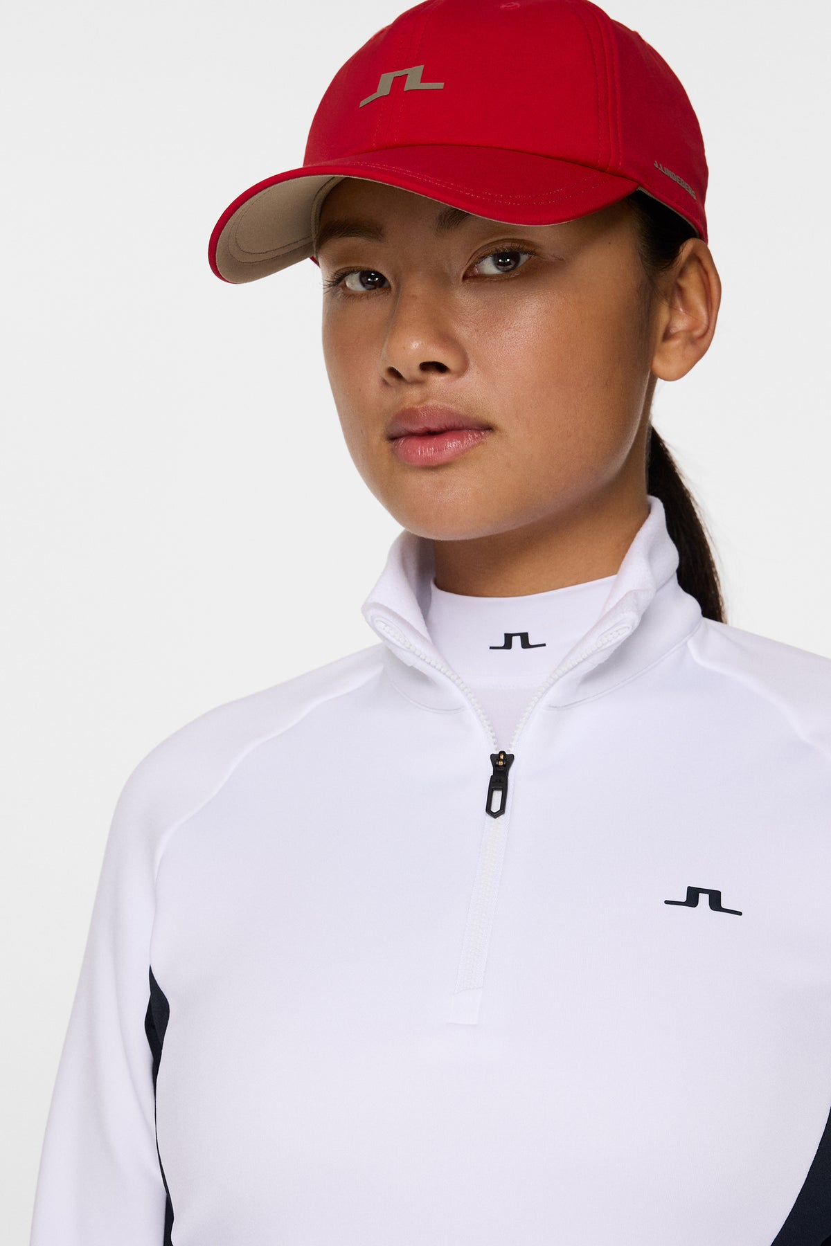 0000 WHITE