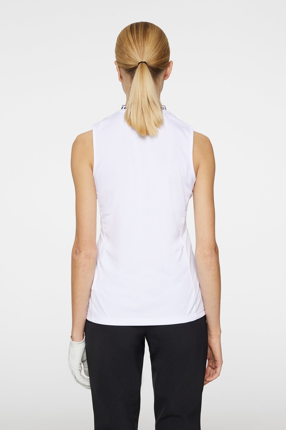 0000 WHITE