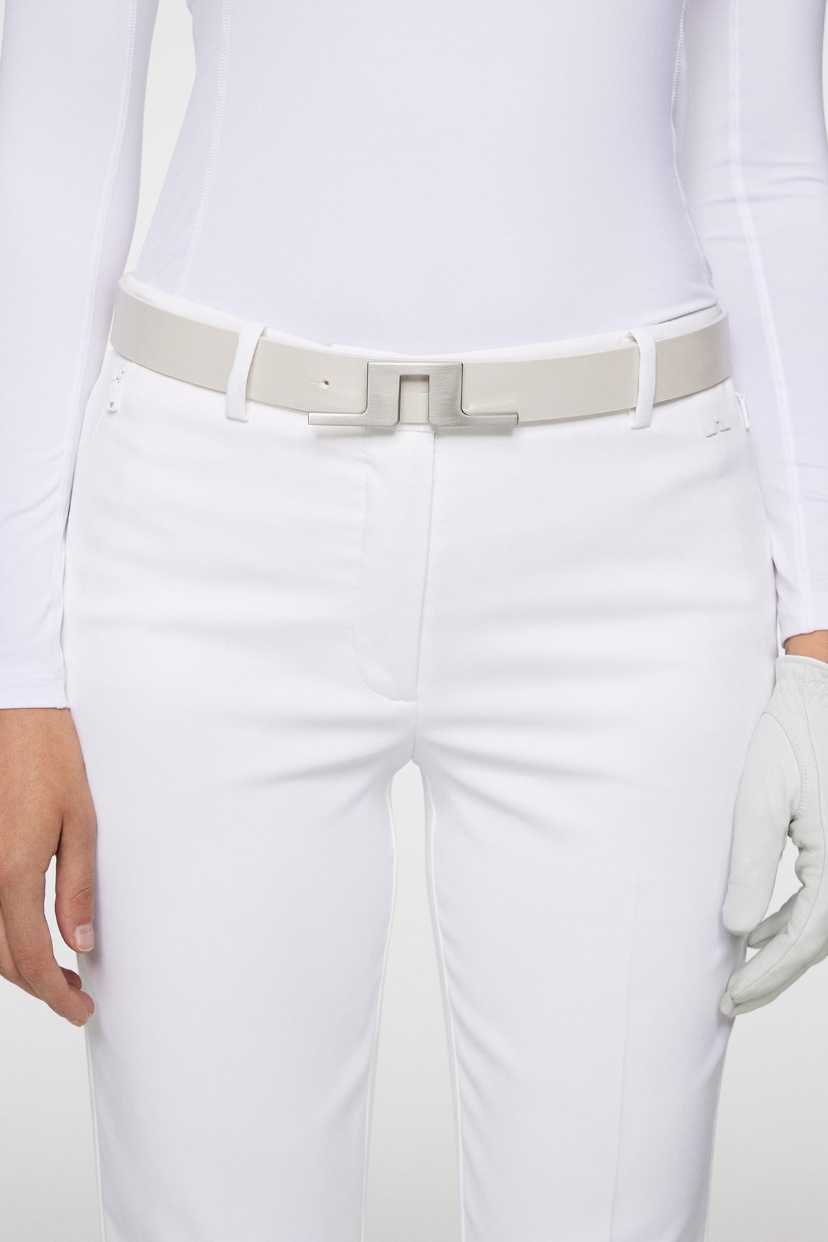 0000 WHITE