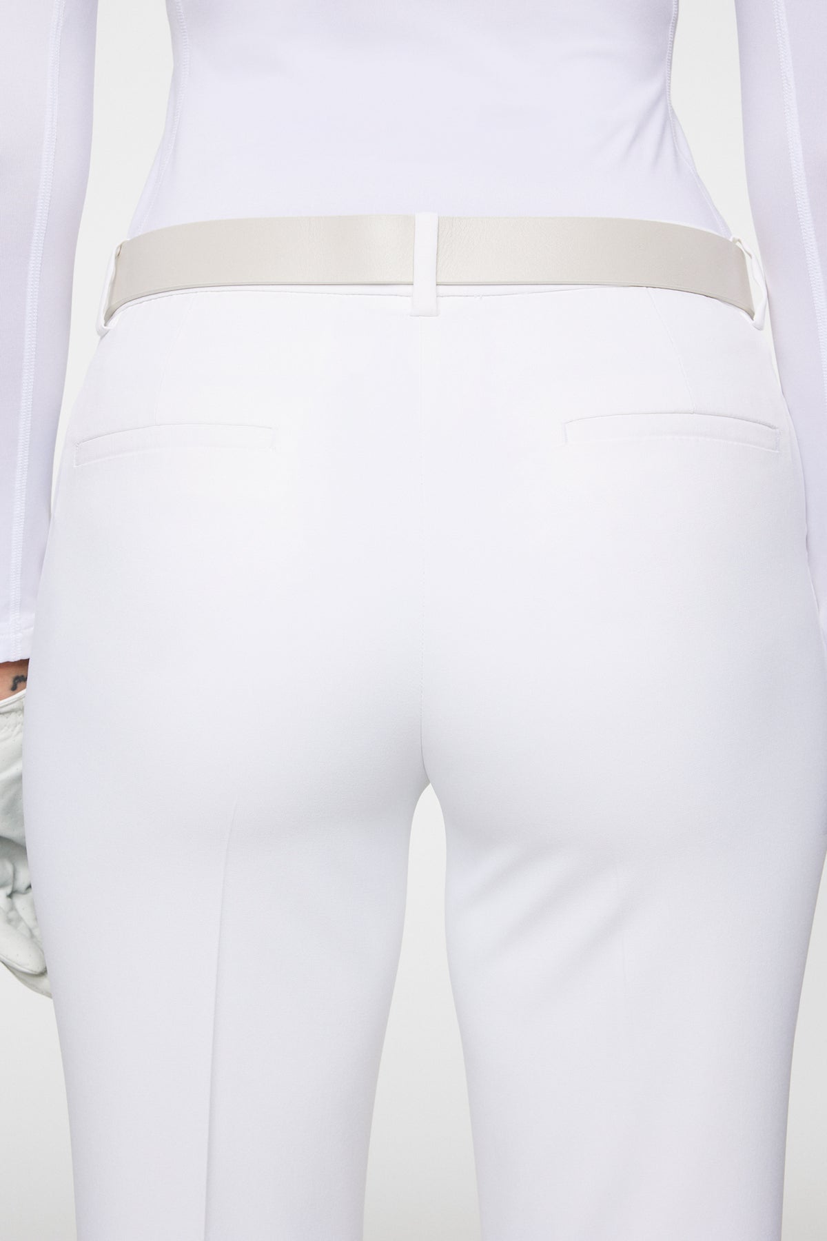 0000 WHITE