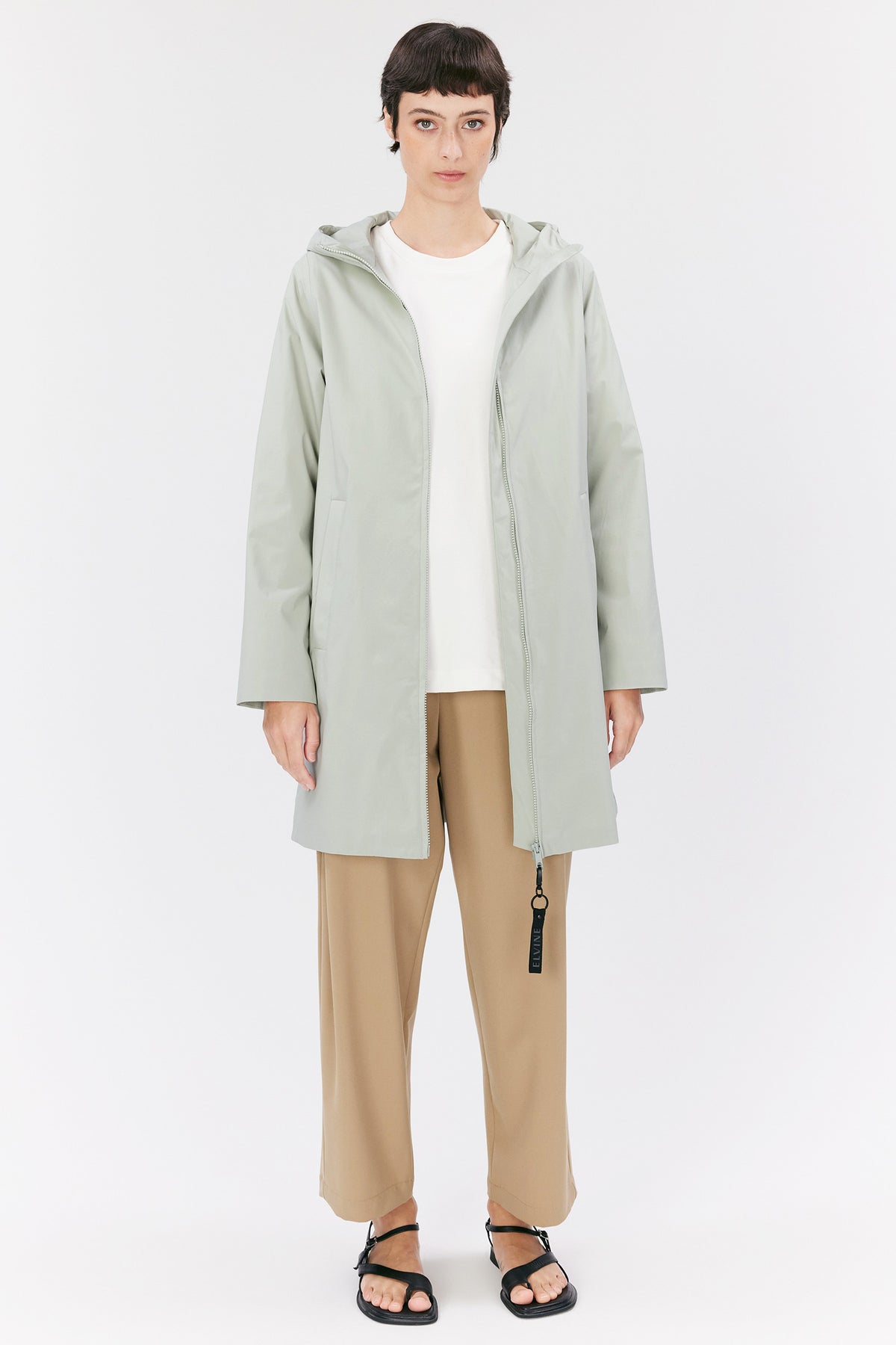 083 SEA FOAM