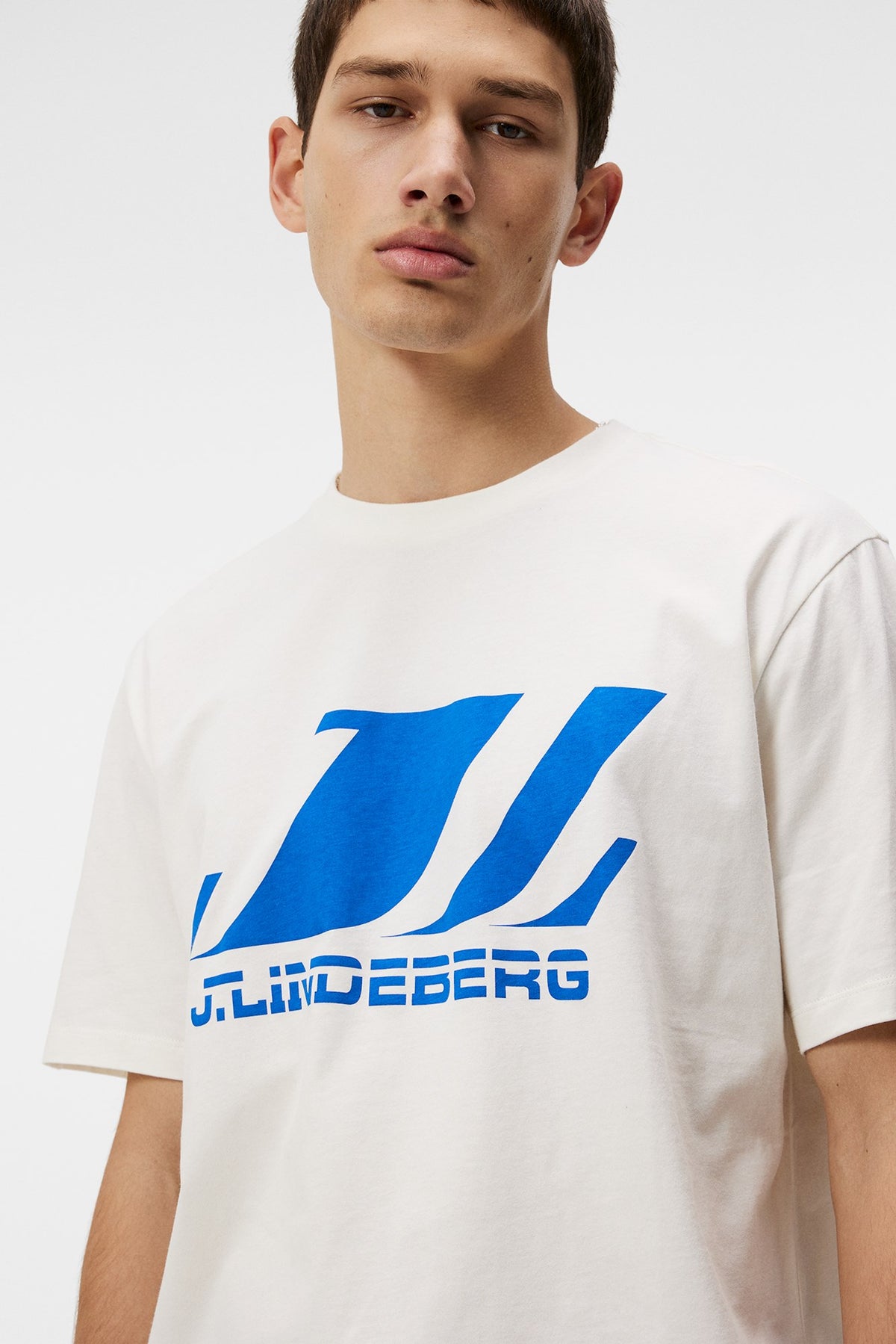 A003 CLOUD WHITE