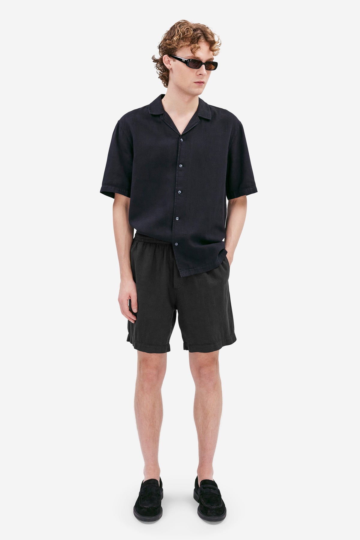 110 BLACK