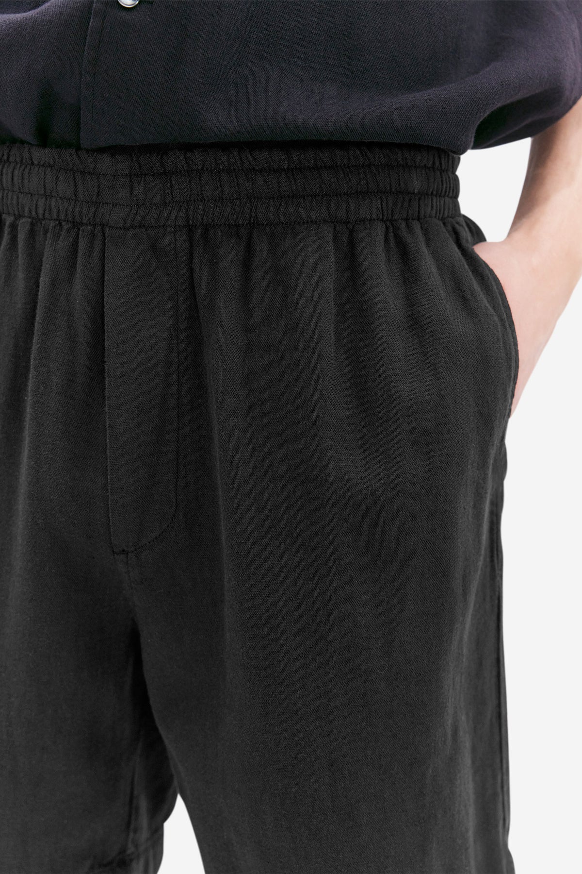 110 BLACK