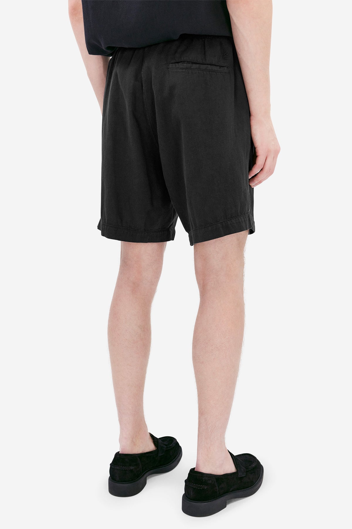 110 BLACK