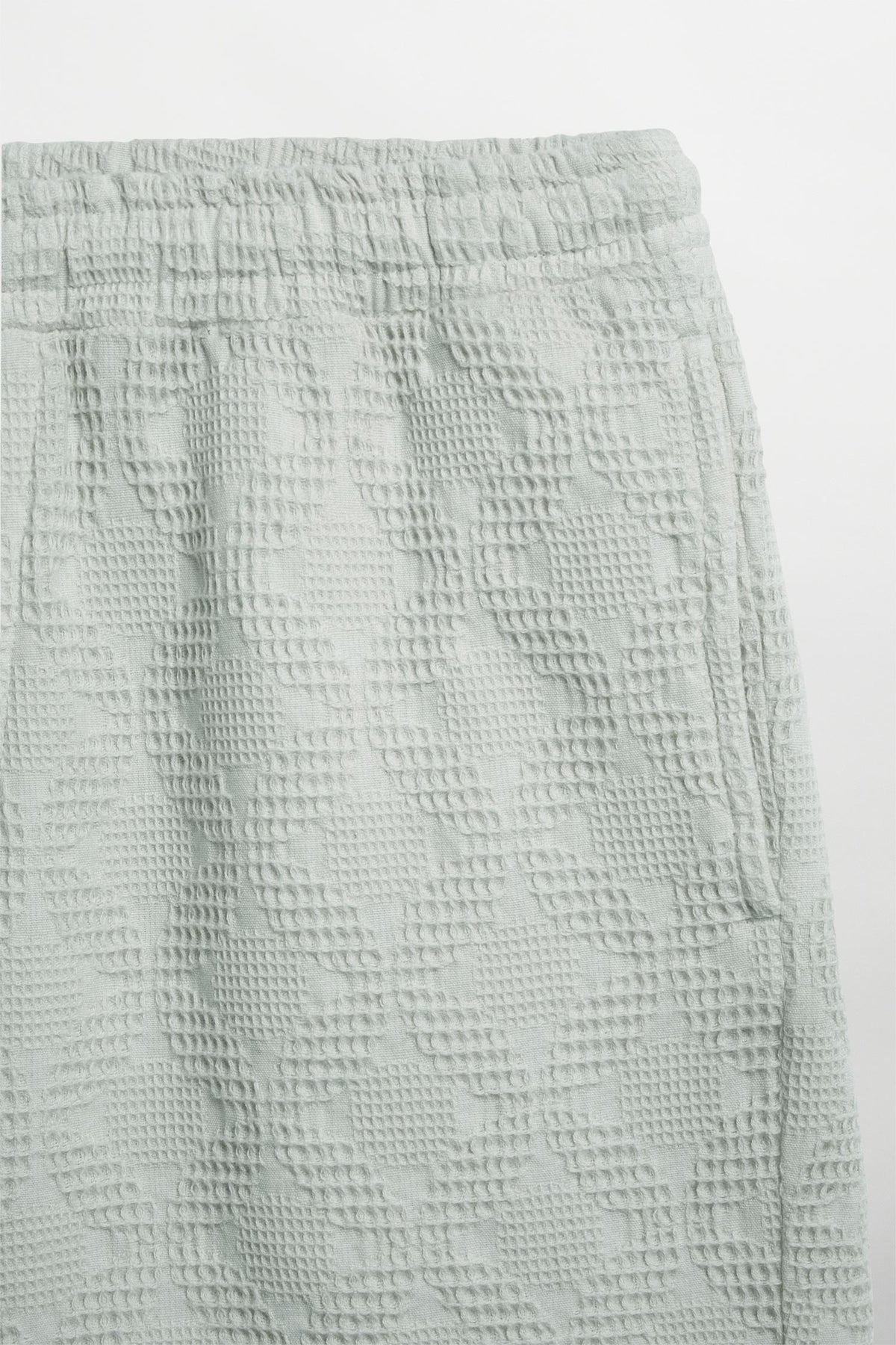 083 SEA FOAM