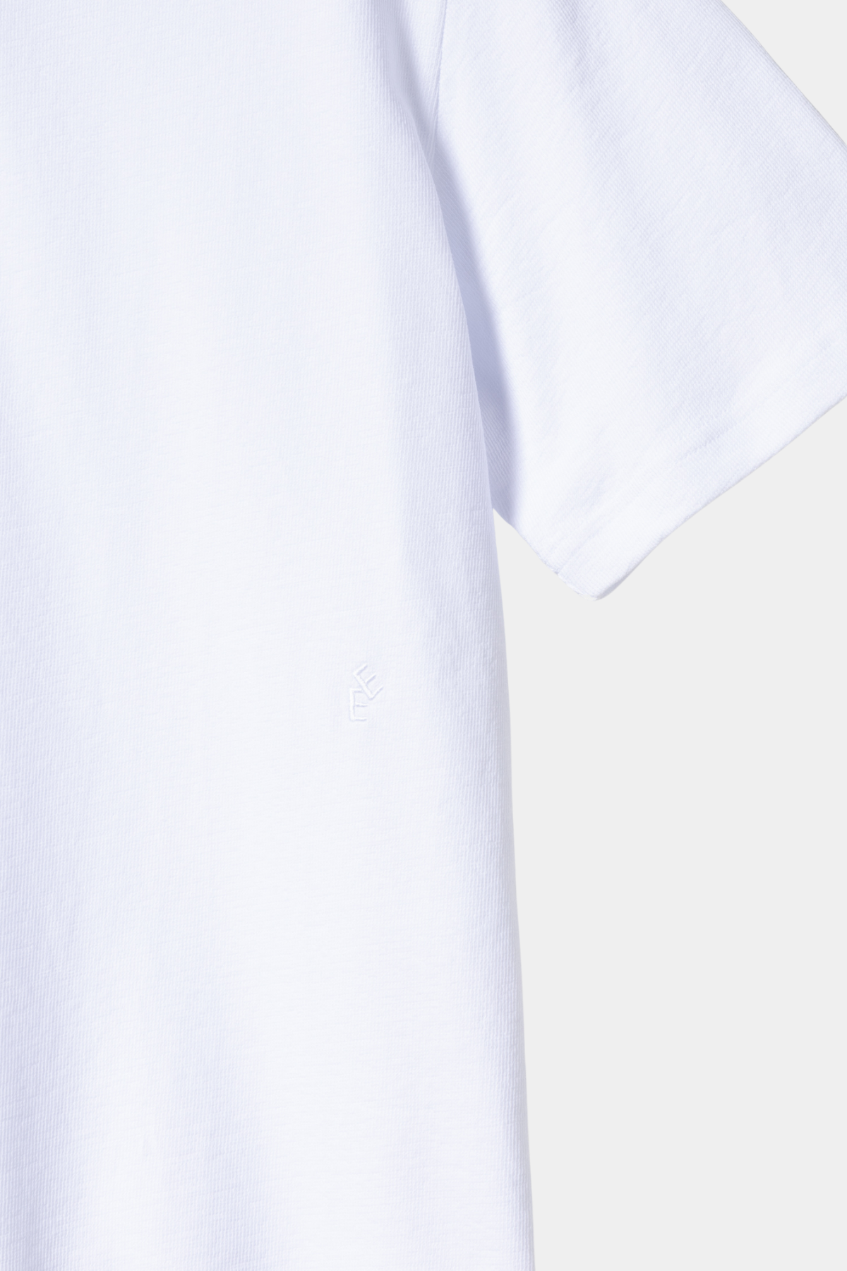 100 WHITE