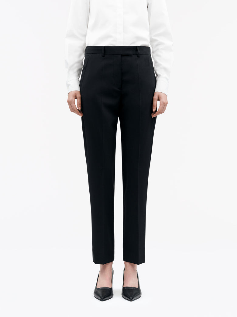 050 BLACK