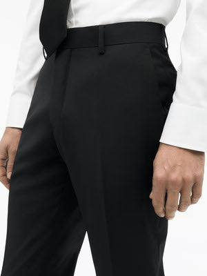 050 BLACK REGULAR