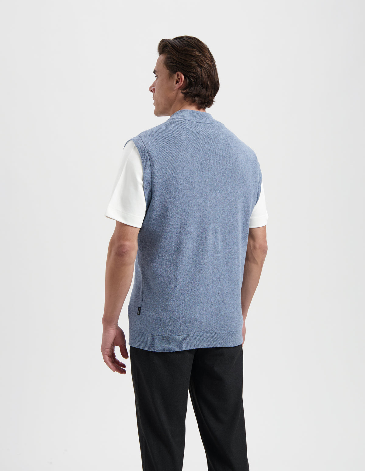 70028 IRON BLUE