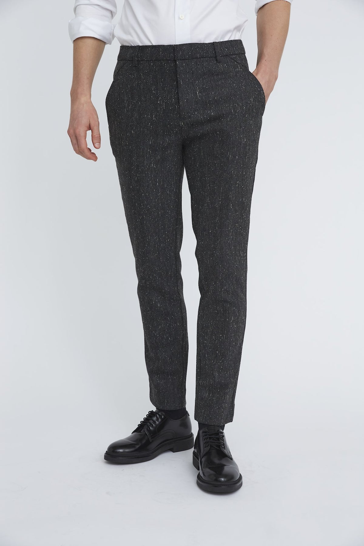 02395 SPECKLED CHARCOAL