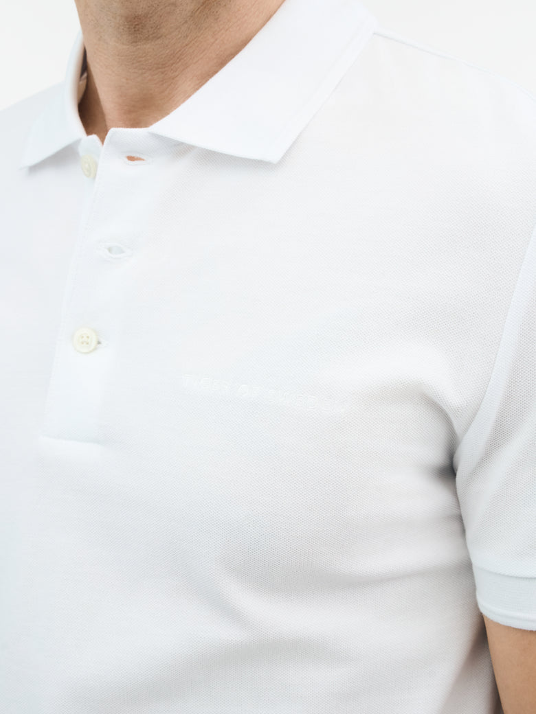 090 PURE WHITE