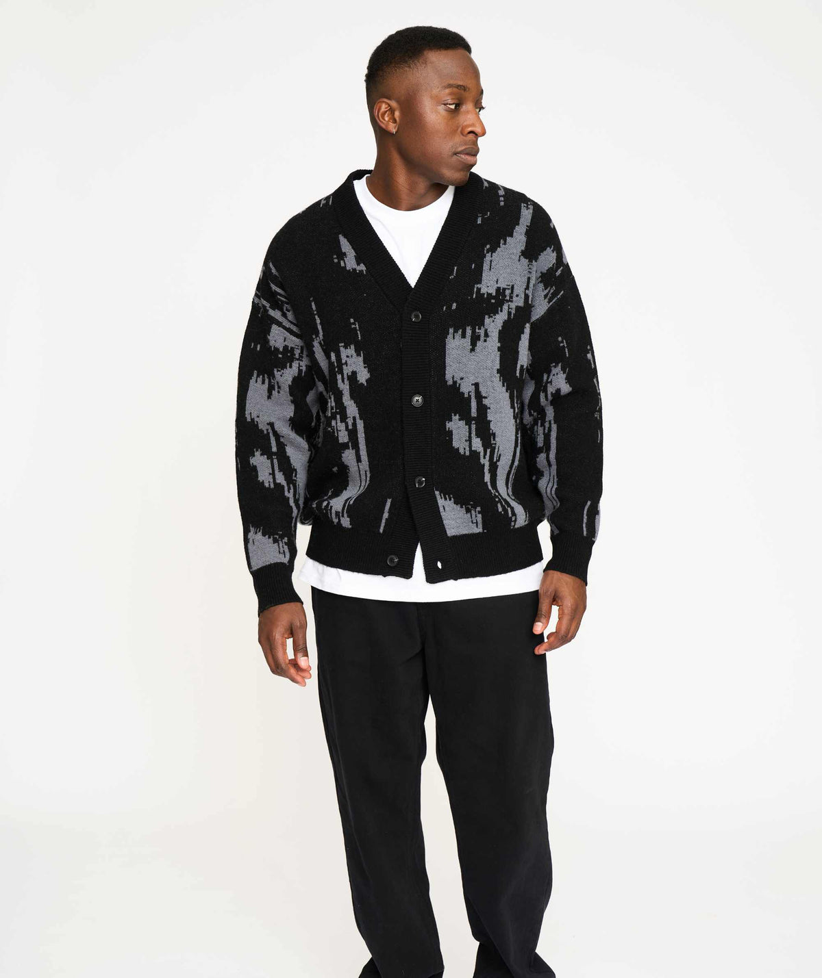 907-BLACK