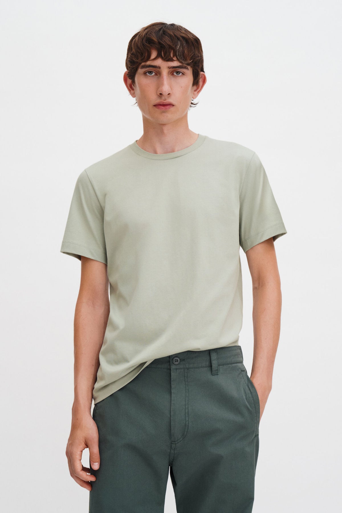 0366 SILVER GREY