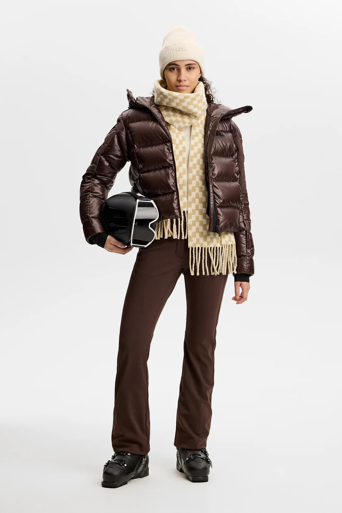 E299 SEAL BROWN