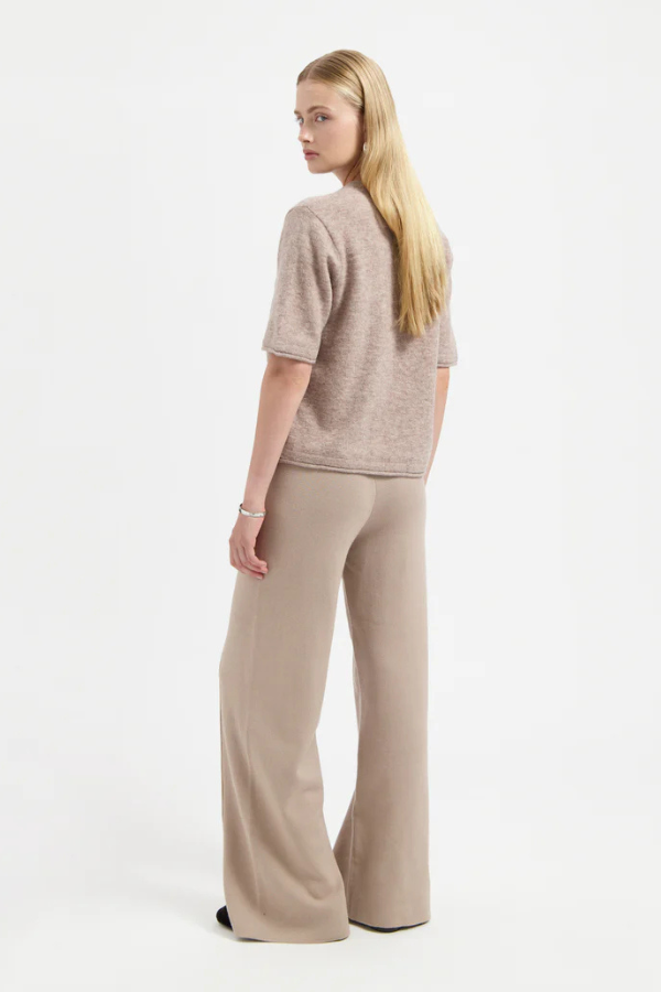 20001 TAUPE