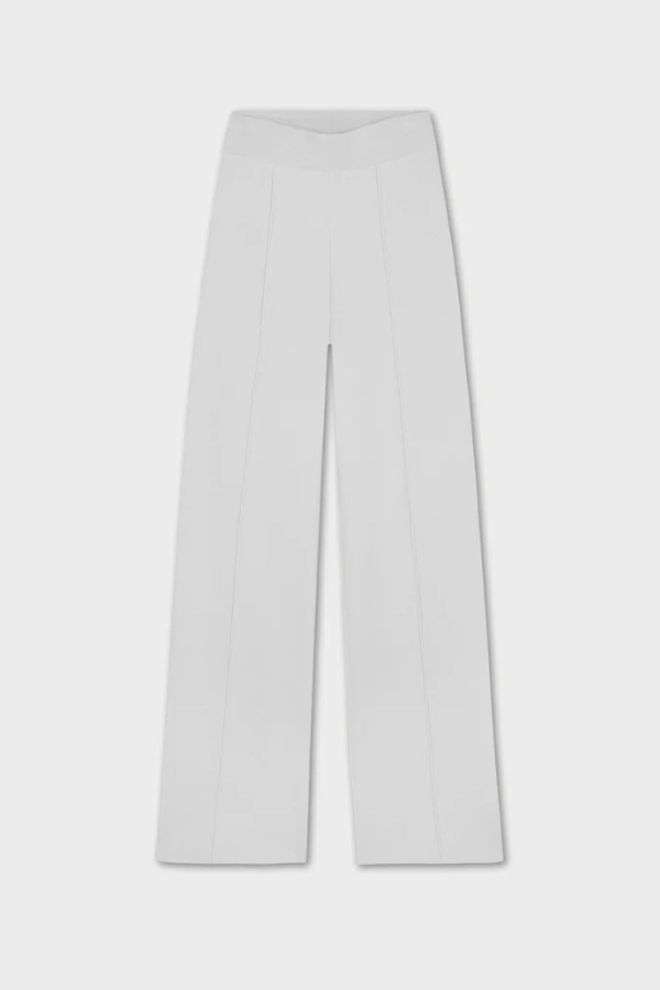 WINTER WHITE