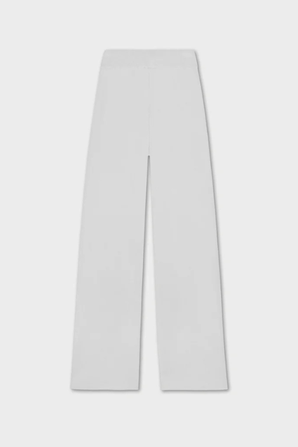 WINTER WHITE