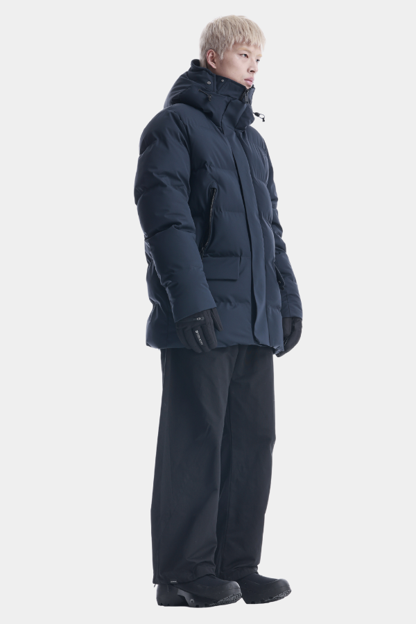 61 - NAVY BLUE