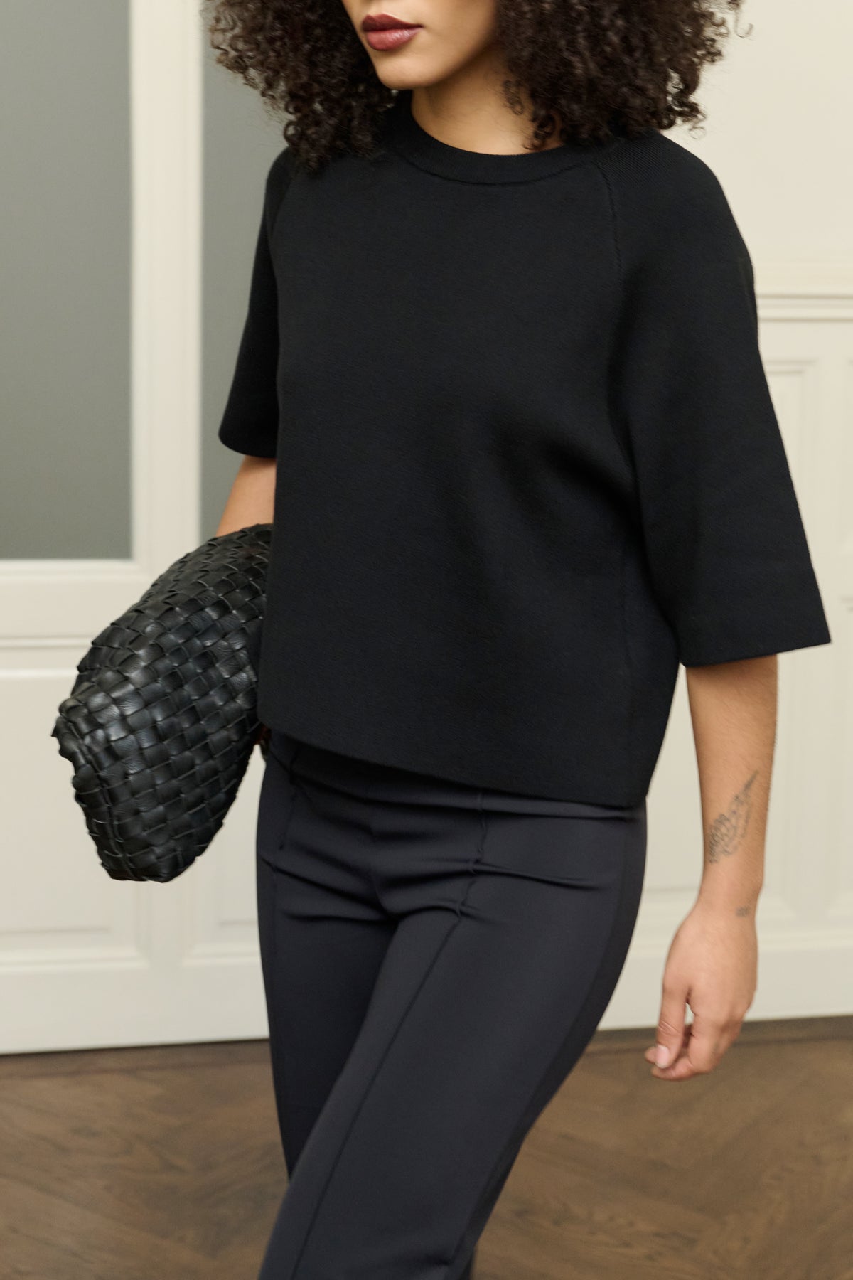 90000 BLACK
