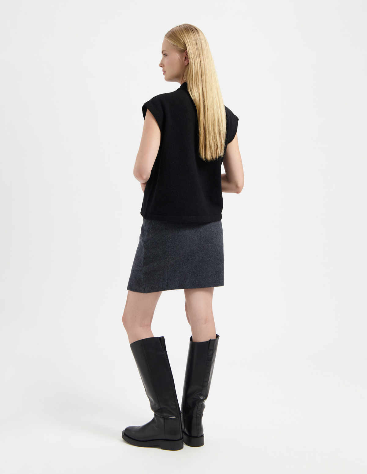 90000 BLACK
